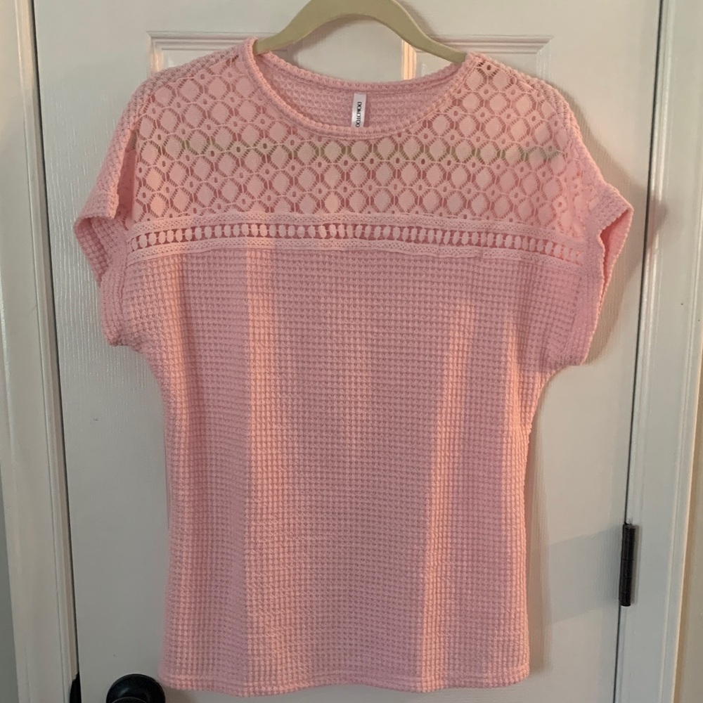Women’s Pink Casual Scoop Neck Waffle Weave Knit Blouse Tunic Dokotoo Sz. S